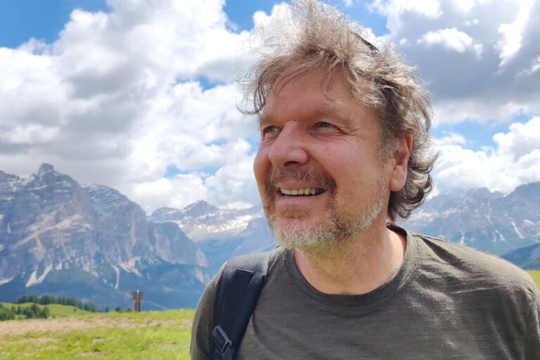 Purak (Klaus G. Hensel) – Die Kunst, den Menschen im Herzen zu berühren Purak: Klaus Hensel